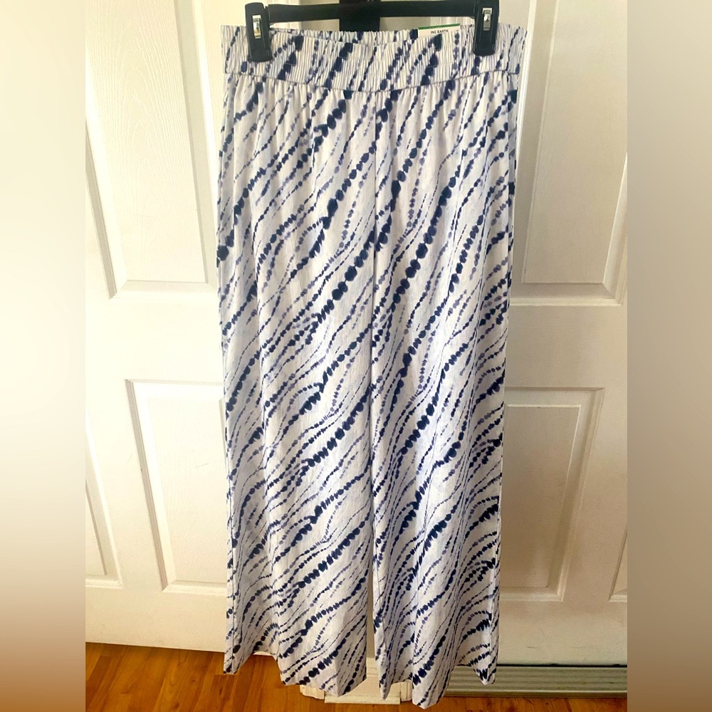 INC/Pants/Women’s Size Large/ New With Tags/NWT
